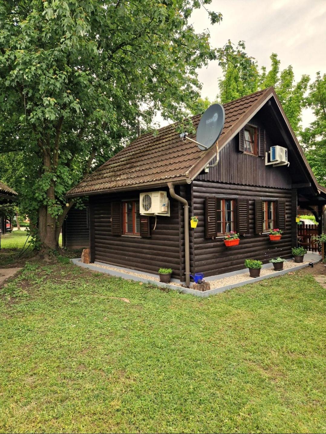 Madeira House - Terme Catez Catez ob Savi